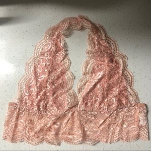 4 for $20 Beautiful light pink lace bralette!